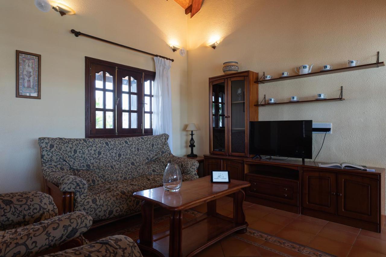 Homeforguest Villa Lobos Con Piscina Privada Caleta De Fuste Zewnętrze zdjęcie