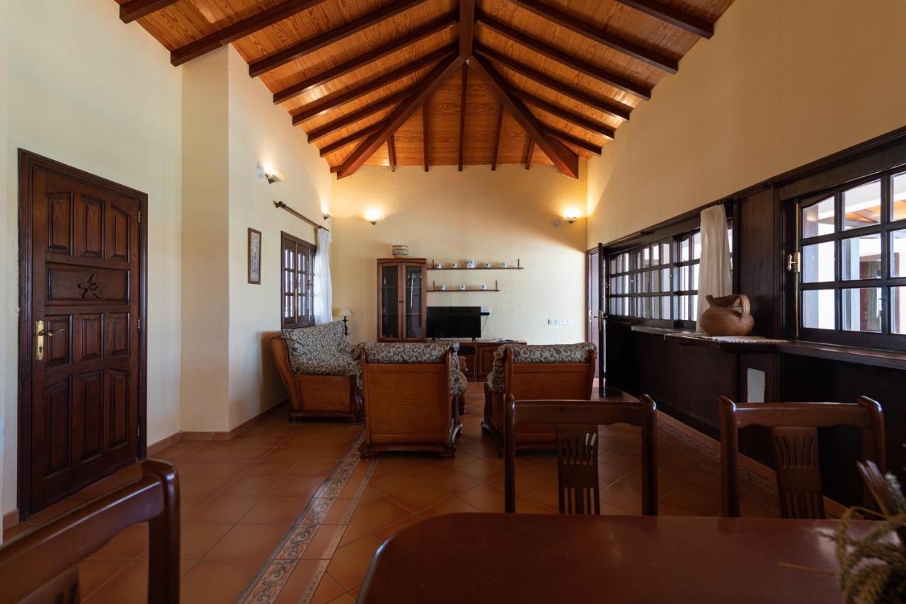 Homeforguest Villa Lobos Con Piscina Privada Caleta De Fuste Zewnętrze zdjęcie