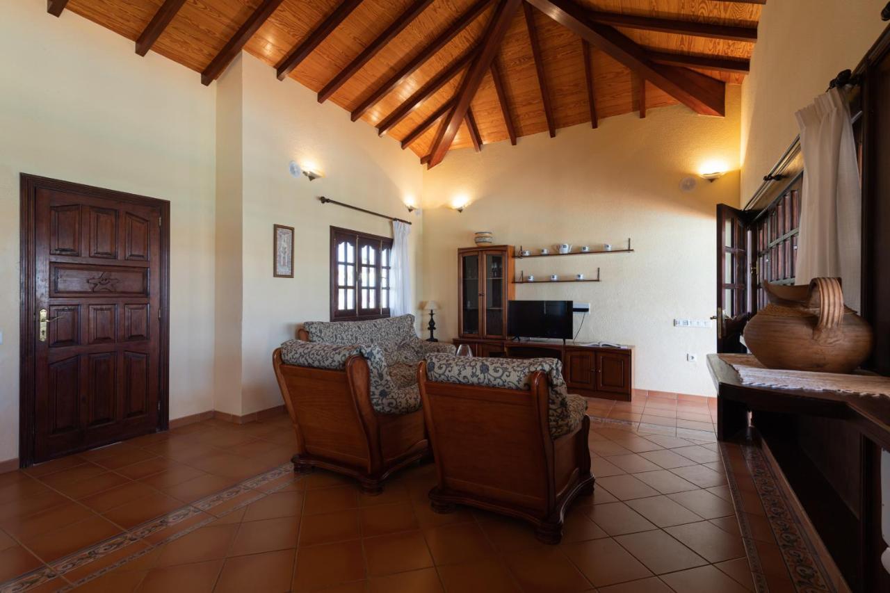 Homeforguest Villa Lobos Con Piscina Privada Caleta De Fuste Zewnętrze zdjęcie